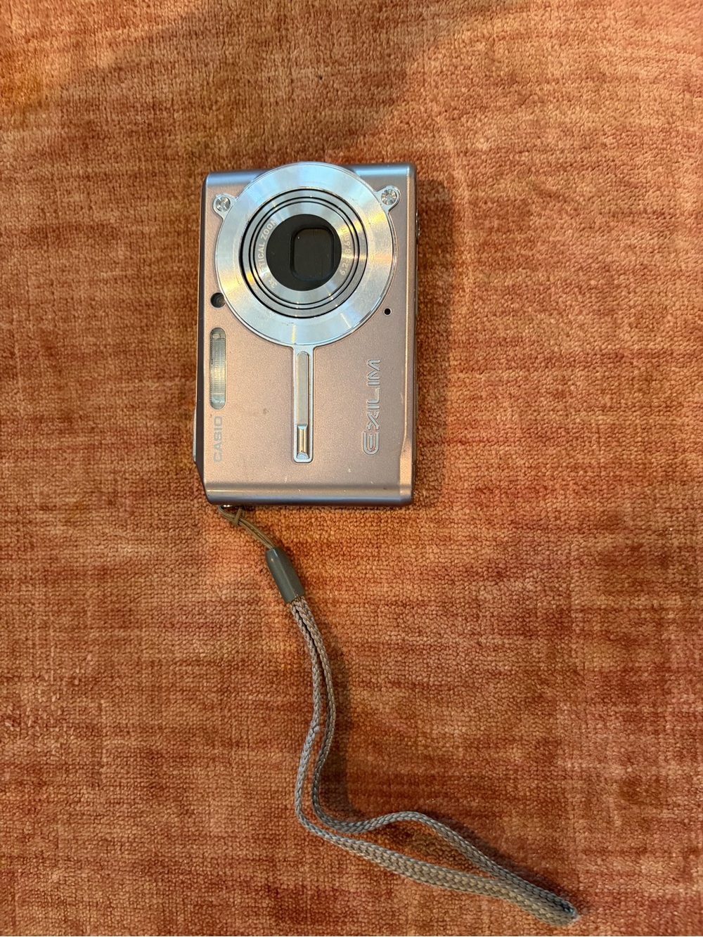 AS IS Casio Exilim Pink-Silver Compact Digital Camera with Wrist Strap vintage